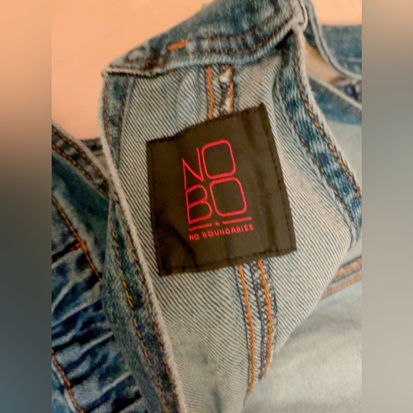 Cute overall shorts - Picture 5 of 5